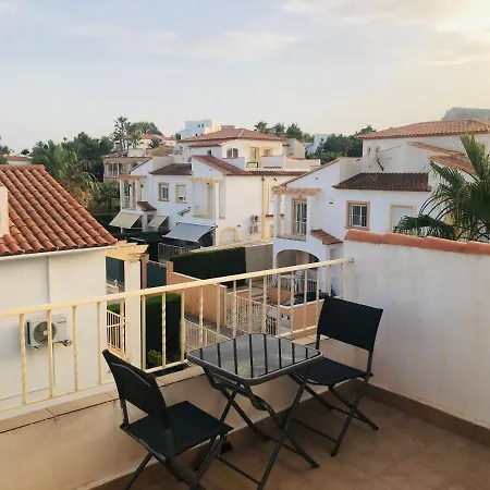 Bougain-casa * Calpe