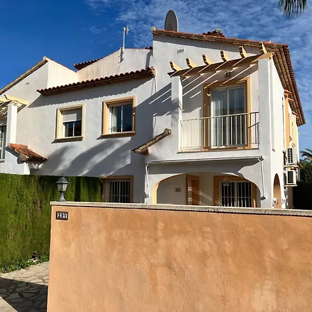 Bougain-casa Apartment