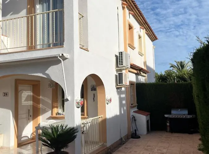Bougain-casa * Calpe